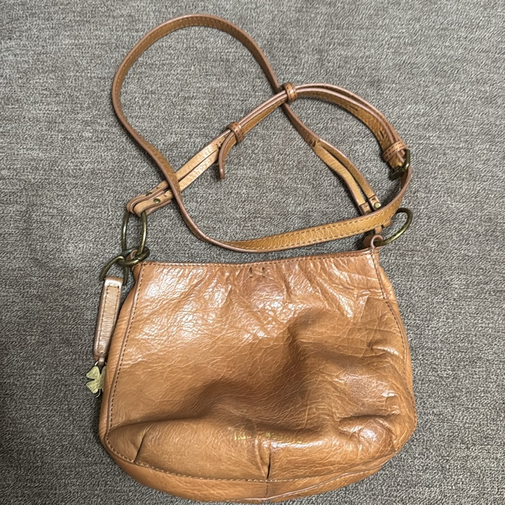 Lucky Brand tan small crossbody bag